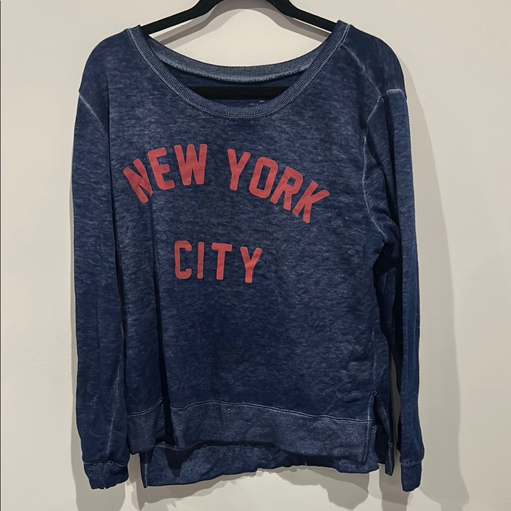 Navy Blue Sweatshirt with Red 'New York City' Print